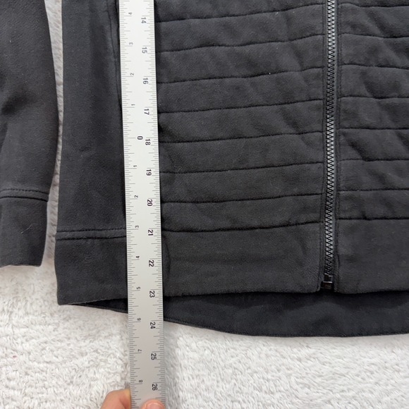 Lululemon Black Quilted Full Zip Jacket Women's Size 4 Moto Style - Picture 3 of 9